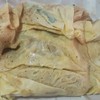 เส้นจันทน์ผัดไทยห่อด้วยไข่