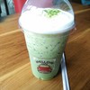 ชาเขียวรสชาติโอเค มีฟองนมนุ่มๆ