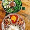 แกงส้มรสชาติถึงเครื่องเผ็ดเปรี้ยวหอมมะขาม กินแล้วคิดถึงฝีมือคุณยายกันเลยทีเดียว