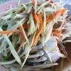 สั่งส้มตำปลาร้า ได้ส้มตำปูม้ามาเฉยเลยถ้าอร่อยจะไม่เสียดายตัง แต่มันเปรี้ยวมาก