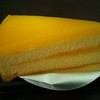 ผ่านการแช่ในตู้เย็นมา 1 คืน ... เนื้อเค้ก แน่นขึ้น 