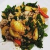ผัดเต้าหู้หมูสับกะเพรากรอบ
