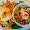 ส้มตำทะเล เห็ดเข็มทองทอดกรอบ 160 บาท 