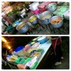 หม้อตั้งข้างทาง บรรยากาศริมถนนเลย ล้างจานข้างถนน