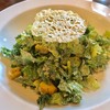 สลัดเด่นประจำร้าน "Kale And Romaine Cesar" ห้าดาว