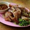 คอหมูอย่างทานคู่กับน้ำจิ้มเข้ากันสุดๆ