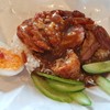 ข้าวหมูกรอบ หมูแดง ต้มยำ เพิ่มทรัพย์
