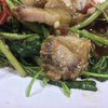 หมูกรอบ