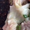 แผ่นเกี๊ยวบางใส หมูสุกถึงเนื้อใน