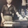 รูปหล่อผู้ก่อตั้งตำนานร้านนี้