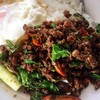 กระเพราเป่าปากเนื้อสับ