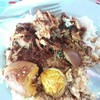 ข้าวราดไข่พะโล้  (ใส่หมูฝอย รสเค็มๆนำ)