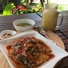 เมนูใหม่ ข้าวไข่เจียวลาดซอสยำปลาซาดีน