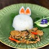 ข้าวราดผัดขี้เมาไส้อั่ว ข้าวราดผัดขี้เมาไส้อั่ว