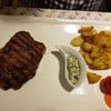 เนื้อนุ่มไม่ต้องเคี้ยวเยอะ(medium rare) มันฝรั่งทอดอร่อยลงตัวสุดๆ 