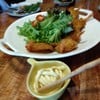 สลัดกุ้งทอด