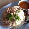 ข้าวมันไก่เนื้อสะโพก