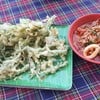 ยำผักบุ้งกรอบ (120 บาท)