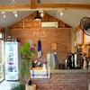 ภายในร้านเล็กๆแต่อบอุ่น