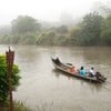 นั่งเรือชมวิวแม่น้ำไปหมู่บ้านกะเหรียงคอยาว