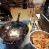 ทอดขนมผักกาดสดๆเลย​ไม่ได้ทำไว้ก่อน​ ดีๆ