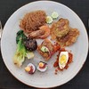 น้ำพริกกะปิอร่อย ขนมปังหน้าหมูอร่อย วุ้นเส้นจืดไปหน่อย
