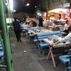 ร้านติดถนน