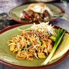 ติ๊ด ผัดไทกุ้งสด ประชาอุทิศ 24