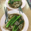 เส้นหมี่ราดหน้าหมู🐷🐷