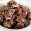 กระดูกหมูทอดกระเทียมพริกไทย