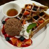 Ice cream & Waffle 150 บาท