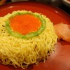 ข้าวโปะด้วยไข่เจียวซอยพร้อมไช้โป้วด้านใน