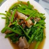 ผักบุ้งไฟแดงหมูกรอบ
