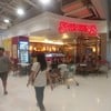 ร้านอยู่ข้างทางเข้าเลย