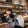 เครื่องบด EK43 กับเครื่องชงกาแฟ La Marzocco และ Slow Bar