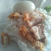 ข้าวหมูกรอบ