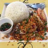 ผัดพริกเกลือทะเลราดข้าว🦑🦐