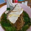 เนื้อปลาหั่นชิ้นใหญ่แต่ไม่หนา 