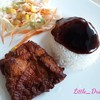 ไก่เนื้อนุ่มเข้มข้นถึงเครื่องเทศรสเผ็ดกำลังดี กับข้าวนุ่มราดซอสเทอริยากิ (หวานไป
