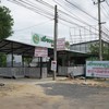 หน้าร้าน มองจากริมถนนจะเห็นภาพมุมนี้