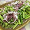 หนวดปลาหมึกผัดหน่อไม้ฝรั่ง