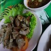 เนื้อไม่ติดมัน แต่ก็ไม่เหนียวนะ