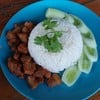 ข้าวหมูกรอบคั่วเกลือ