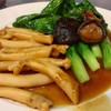 Laemcharoen Seafood เหม่งจ๋าย