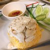 ข้าวผัดปูเนื้อเยอะขนาดนี้ 60 บาทเองนะ