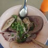 ก๋วยเตี่ยวเน้นเครื่องไม่เน้นเส้น​ สดอร่อย​ แต่ราคาแพง​ สมกับคุณภาพ​ ธรรมดา80 พิเ