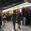 ส่วนใหญ่ขายเสื้อผ้าผู้หญิง