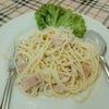 สปาเก็ตตี้เส้นเหนียวนุ่ม ครีมซอสเข้มข้นใส่แฮมและเห็ดเพียบ อร่อยมากค่ะ