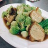 ผัดแขนงหมูกรอบ