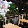 👉 ร้านก็จะอยู่ใกล้กับน้ำตกในห้าง เลยได้ฟิลกินขนมอยู่ในป่า 👈